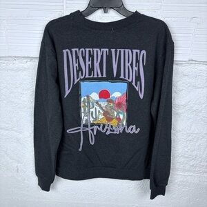 NWOT CALL YOUR MOM gray crewneck fleece ARIZONA DESERT VIBES western sweater M
